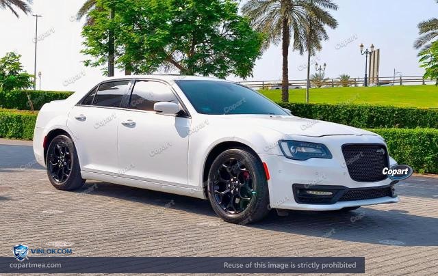 2015 CHRYSLER 300 – Lot 58164856 auction photo