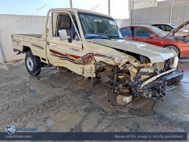 2015 TOYOTA LC PICK/UP – Lot 73149275 auction photo