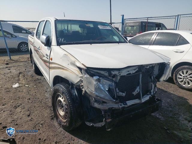 2015 TOYOTA HILUX – Lot 73368215 auction photo