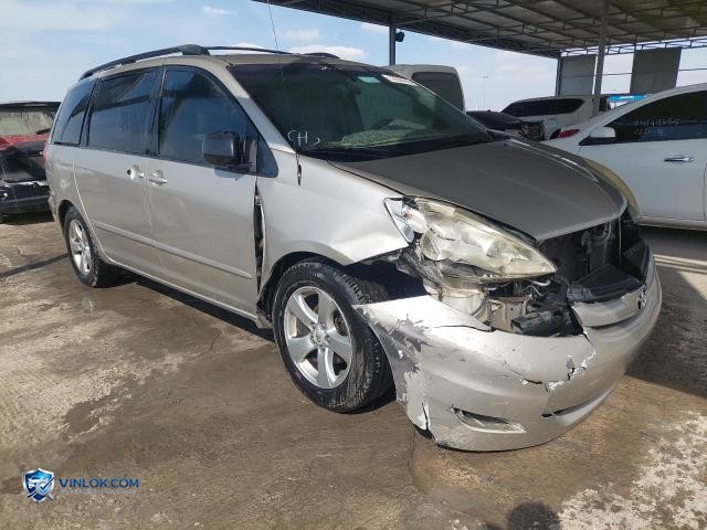 2009 TOYOTA SIENNA – Lot 73558795 auction photo