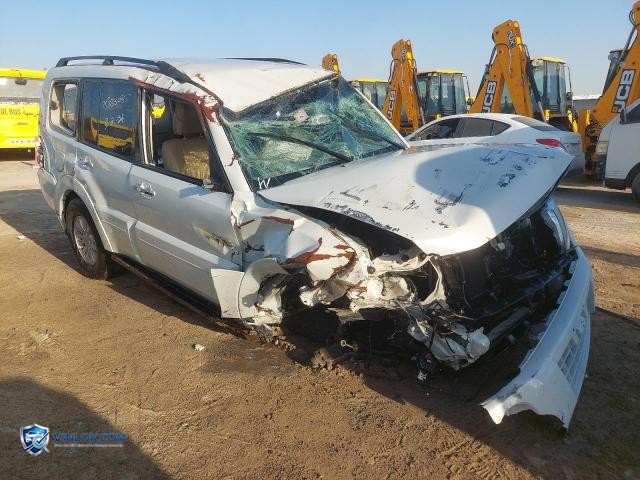 2013 MITSUBISHI PAJERO – Lot 75333035 auction photo