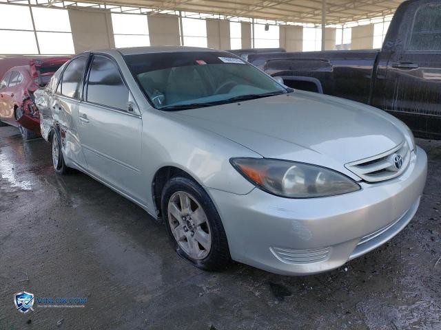2004 TOYOTA CAMRY – Lot 76087615 auction photo