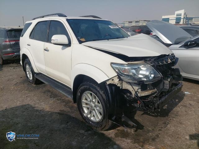 2014 TOYOTA FORTUNER – Lot 76088905 auction photo