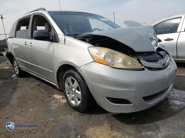 2007 TOYOTA SIENNA – Lot 76109515 auction photo
