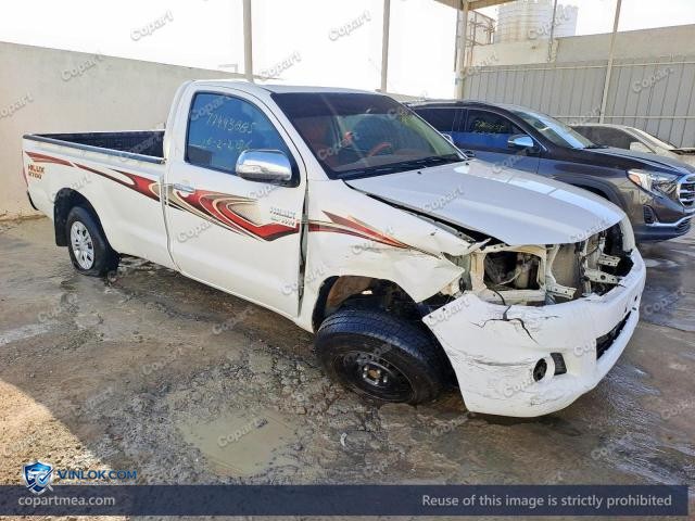 2015 TOYOTA HILUX – Lot 77443885 auction photo