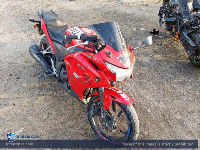 2013 HONDA CBR250 R – Lot 77443975 auction photo