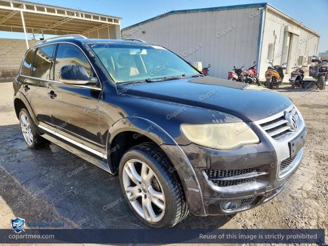 2010 VOLKSWAGEN TOUAREG – Lot 77997715 auction photo