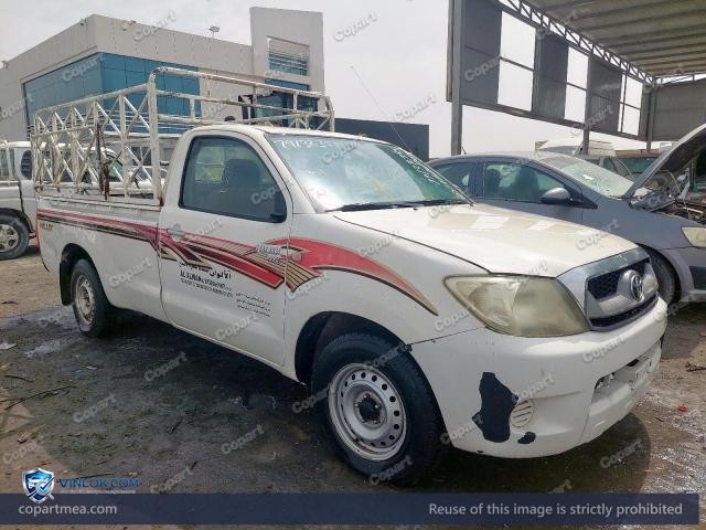 2011 TOYOTA HILUX – Lot 79132355 auction photo