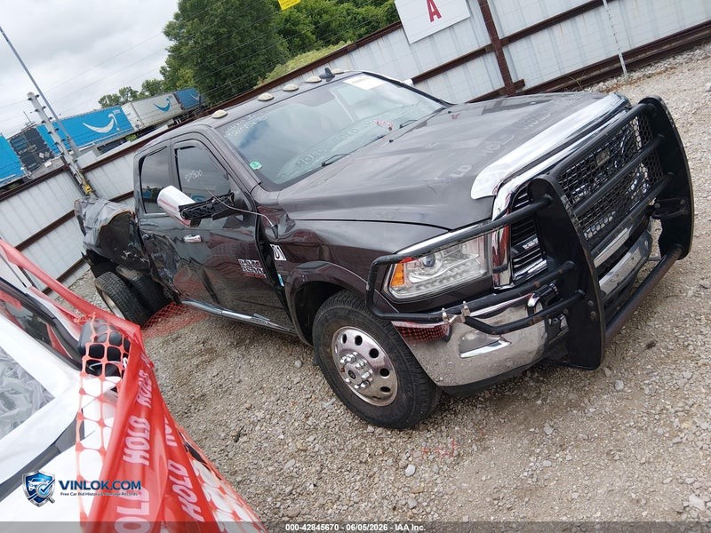 2017 RAM 3500 LIMITED  4X4 8' BOX – Lot 42845670 auction photo