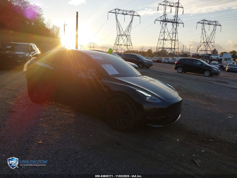 2021 TESLA MODEL Y PERFORMANCE DUAL MOTOR ALL-WHEEL DRIVE – Lot 43605171 auction photo