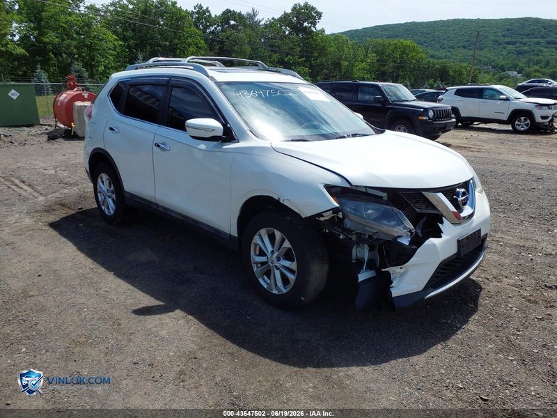 2015 NISSAN ROGUE SV – Lot 43647502 auction photo