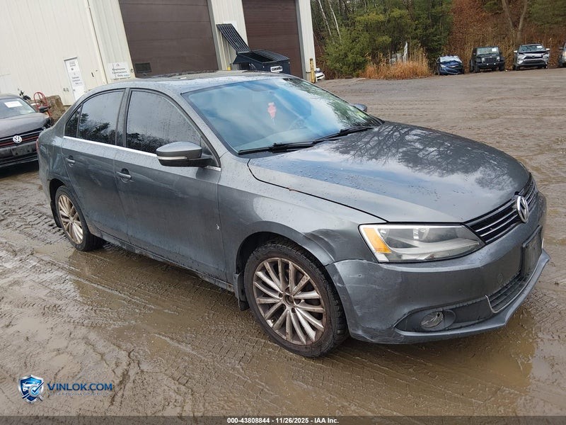 2011 VOLKSWAGEN JETTA 2.5L SEL – Lot 43808844 auction photo