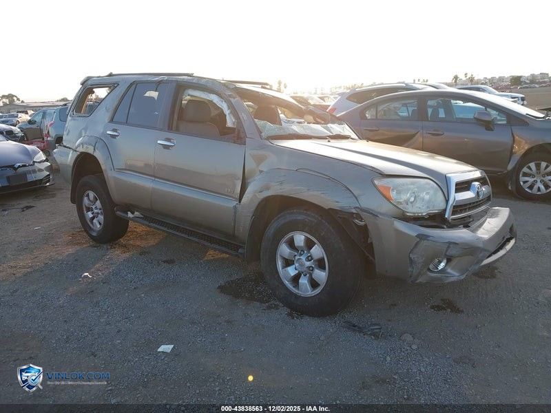 2008 TOYOTA 4RUNNER SR5 V6 – Lot 43838563 auction photo