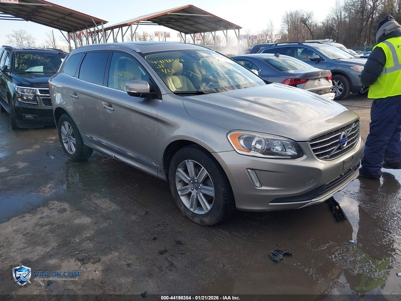 2016 VOLVO XC60 T6 DRIVE-E – Lot 44198354 auction photo