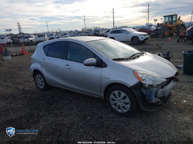 2013 TOYOTA PRIUS C THREE – Lot 44223385 auction photo