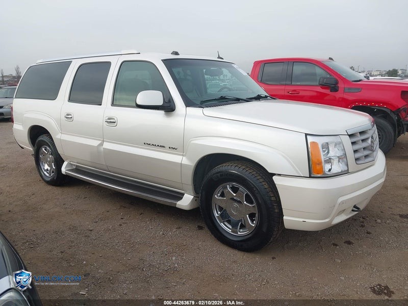 2004 CADILLAC ESCALADE ESV STANDARD – Lot 44263679 auction photo