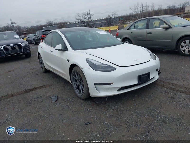 2023 TESLA MODEL 3 REAR-WHEEL DRIVE – Lot 44355673 auction photo