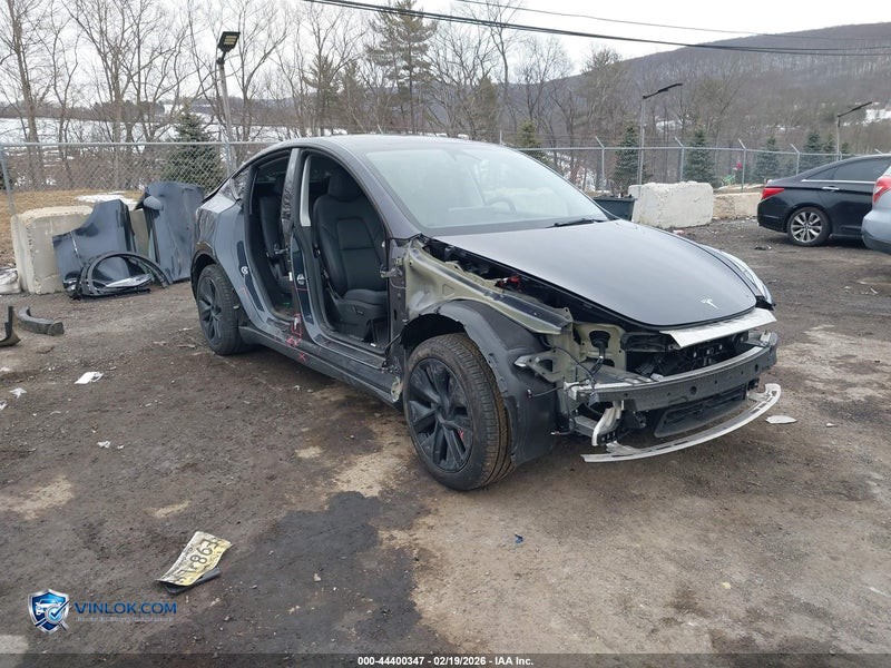 2025 TESLA MODEL Y LONG RANGE DUAL MOTOR REAR-WHEEL DRIVE – Lot 44400347 auction photo