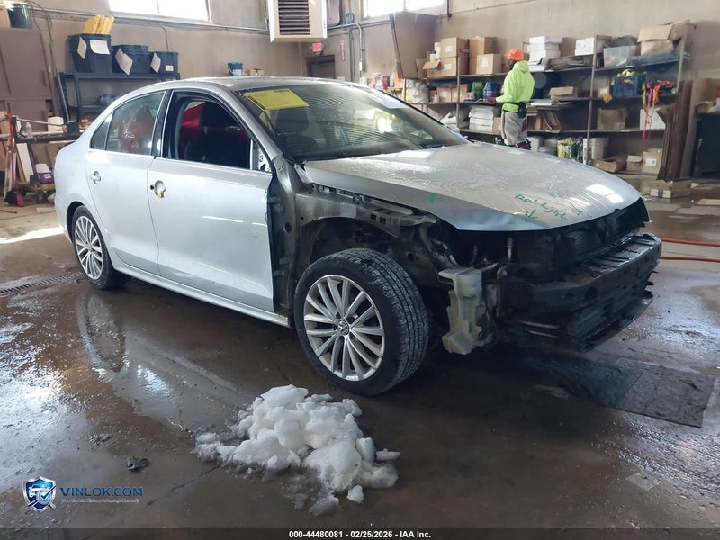 2015 VOLKSWAGEN JETTA 1.8T SE – Lot 44480081 auction photo