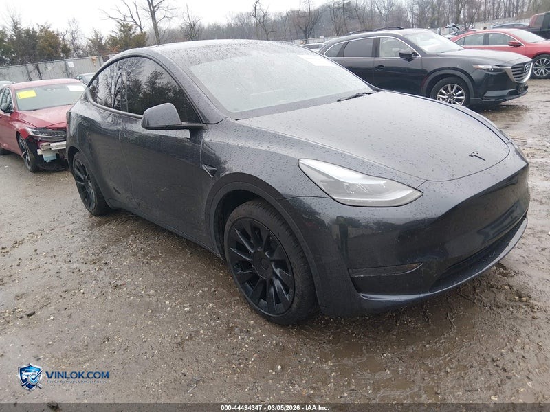 2025 TESLA MODEL Y LONG RANGE DUAL MOTOR REAR-WHEEL DRIVE – Lot 44494347 auction photo