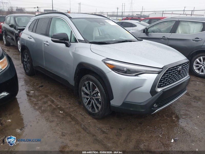 2025 TOYOTA COROLLA CROSS XLE – Lot 44537924 auction photo