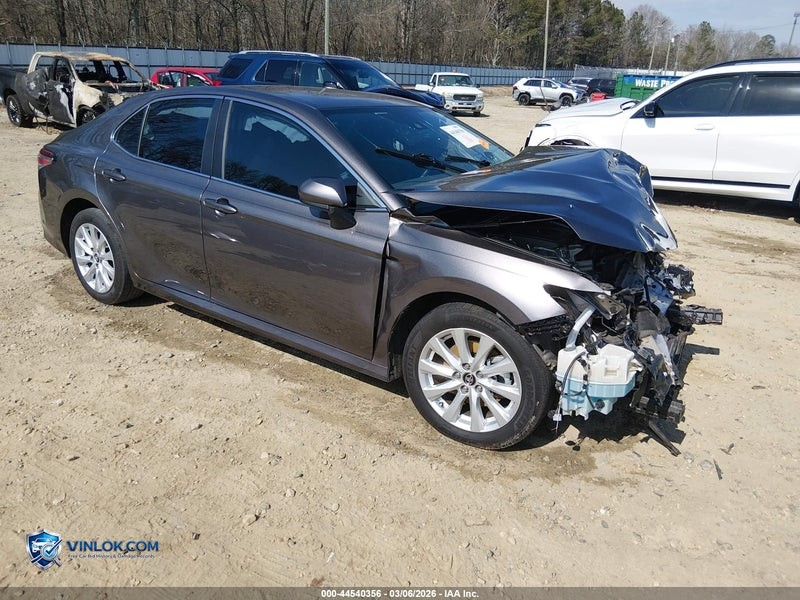 2020 TOYOTA CAMRY LE – Lot 44540356 auction photo