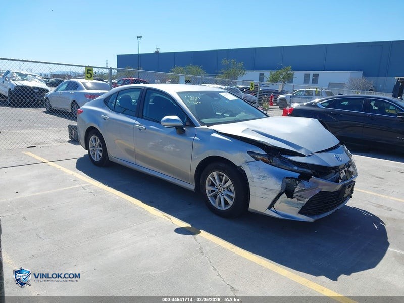 2025 TOYOTA CAMRY LE – Lot 44541714 auction photo