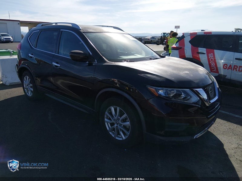 2017 NISSAN ROGUE SV – Lot 44585316 auction photo