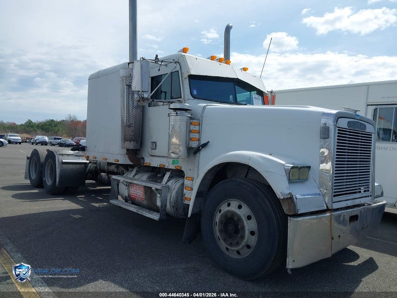 1995 FREIGHTLINER CONVENTIONAL FLD120 – Lot 44640345 auction photo