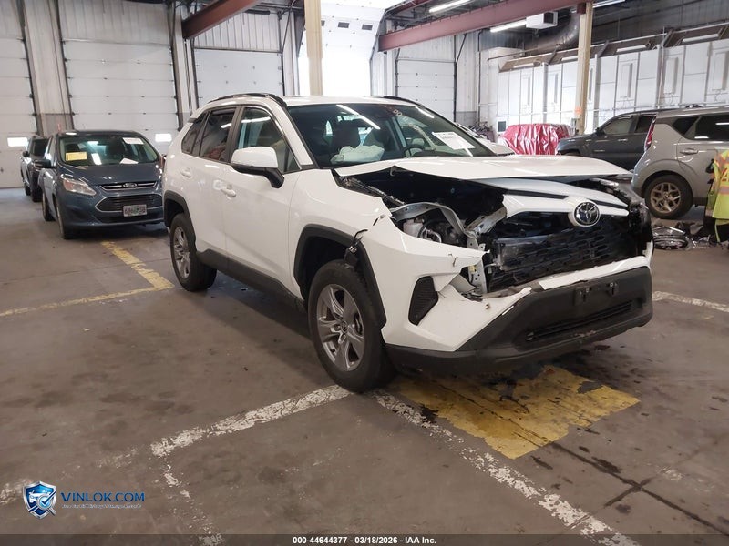 2025 TOYOTA RAV4 XLE – Lot 44644377 auction photo