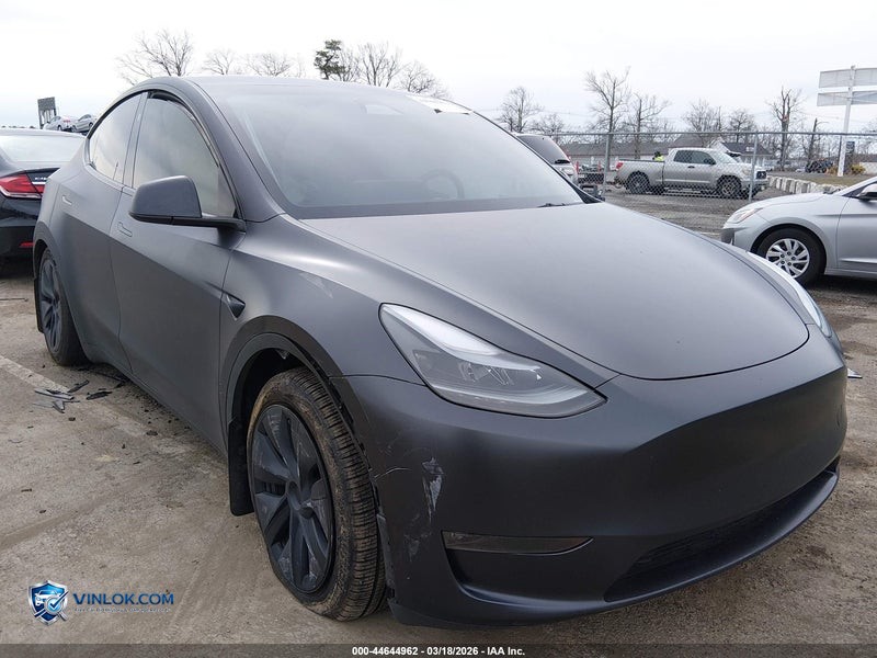 2024 TESLA MODEL Y LONG RANGE DUAL MOTOR ALL-WHEEL DRIVE – Lot 44644962 auction photo