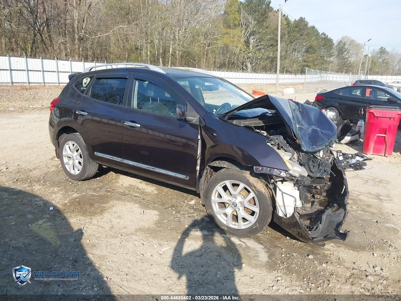 2013 NISSAN ROGUE SV W/SL PKG – Lot 44680402 auction photo