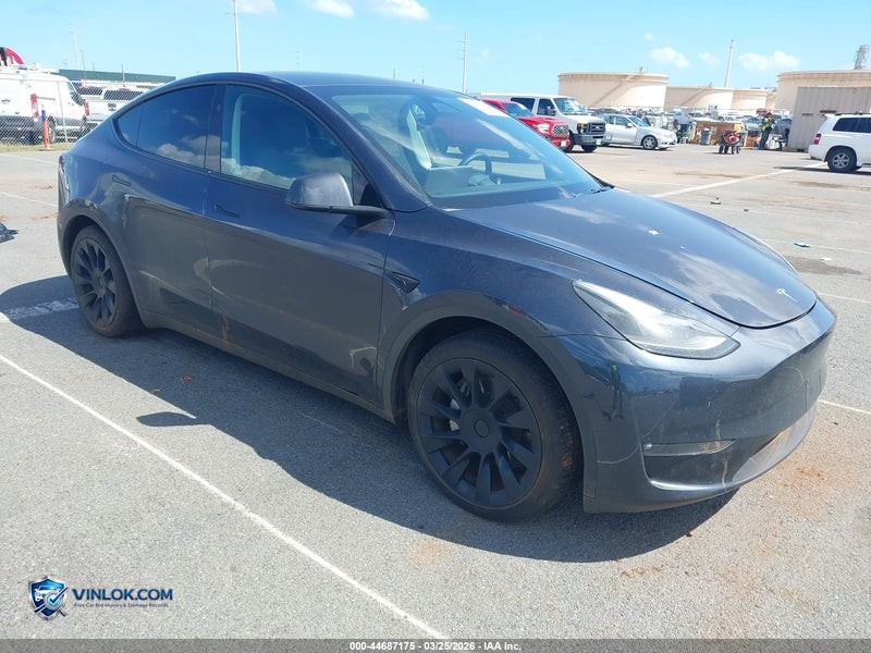 2024 TESLA MODEL Y LONG RANGE DUAL MOTOR ALL-WHEEL DRIVE – Lot 44687175 auction photo