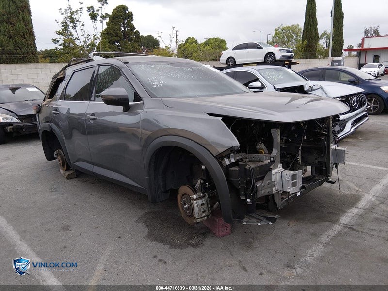 2024 NISSAN PATHFINDER SL FWD – Lot 44716339 auction photo