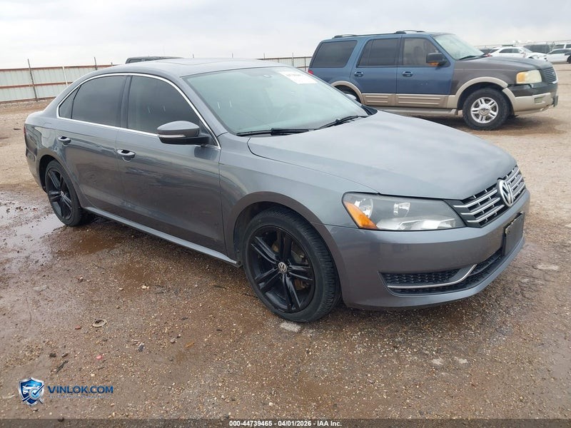 2015 VOLKSWAGEN PASSAT 2.0L TDI SE – Lot 44739465 auction photo