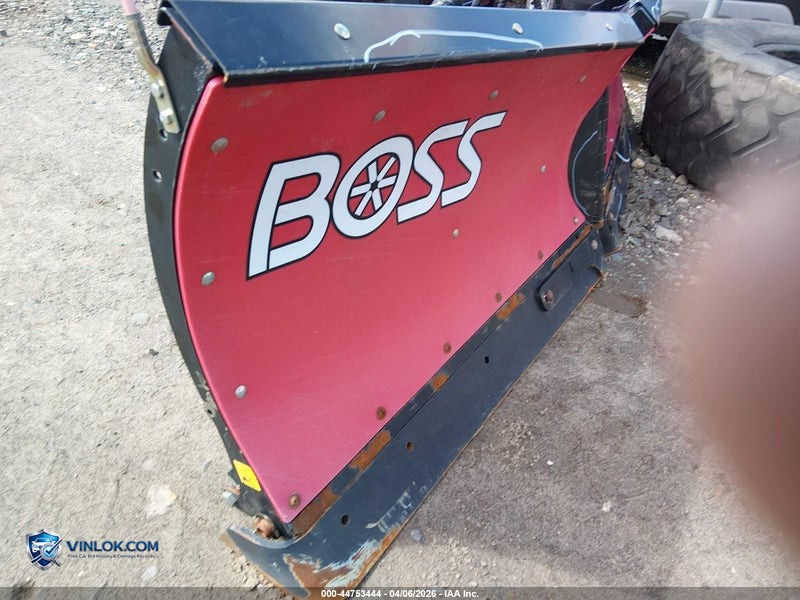 2016 BOSS RT3-V SNOW PLOW – Lot 44753444 auction photo