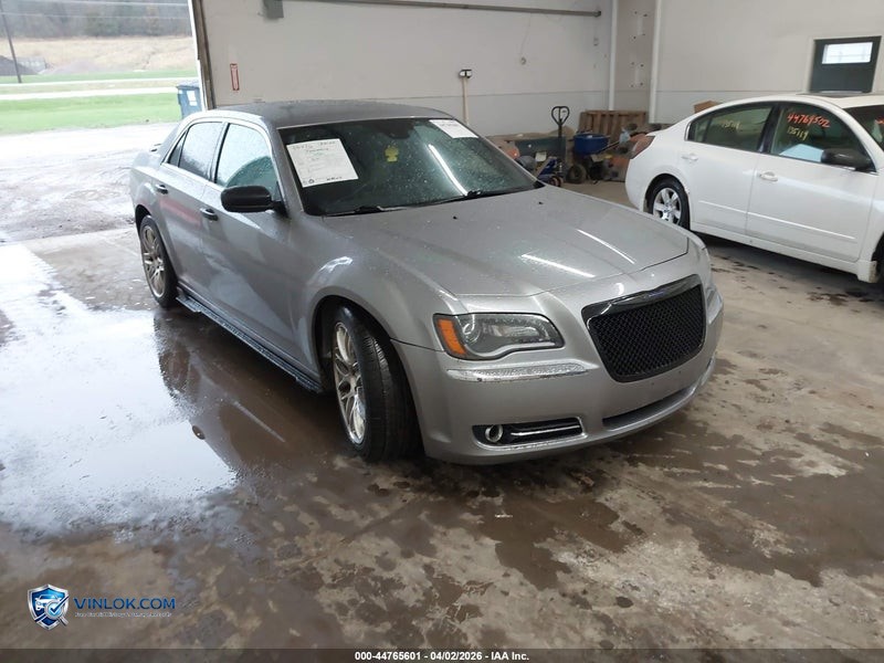 2011 CHRYSLER 300C   – Lot 44765601 auction photo