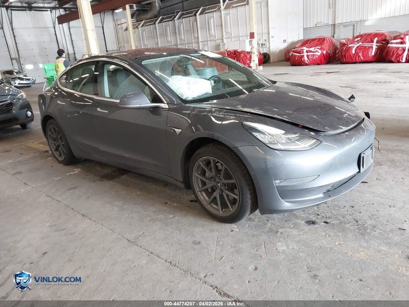 2018 TESLA MODEL 3 LONG RANGE/MID RANGE – Lot 44774207 auction photo