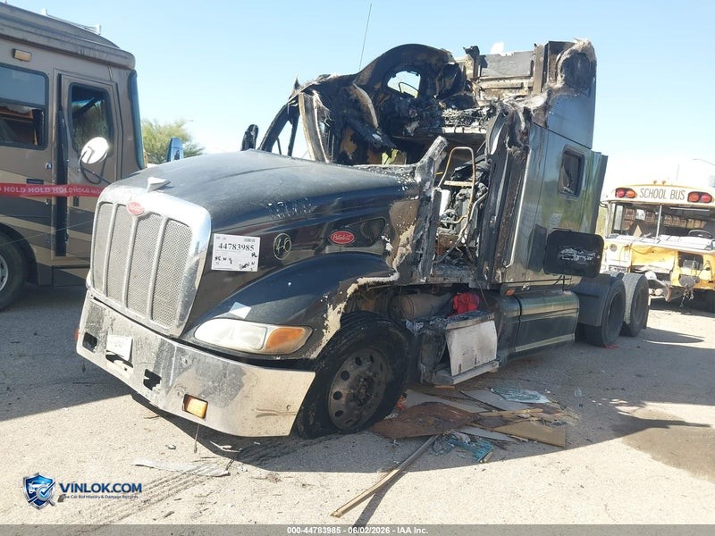 2007 PETERBILT 387   – Lot 44783985 auction photo