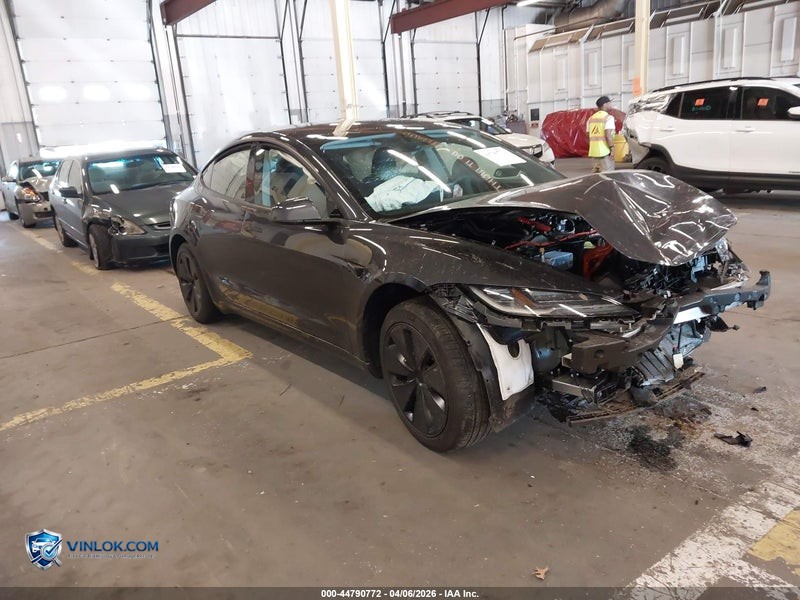 2025 TESLA MODEL 3 LONG RANGE REAR-WHEEL DRIVE/STANDARD REAR-WHEEL DRIVE – Lot 44790772 auction photo
