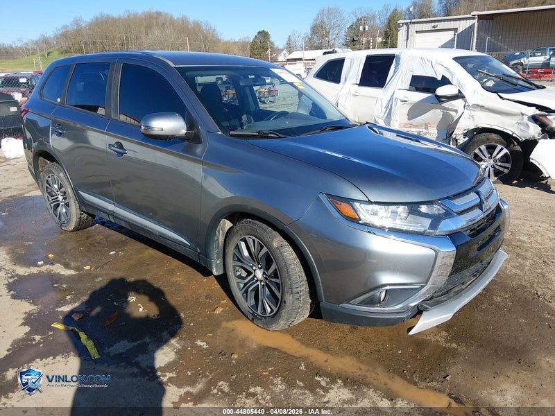 2016 MITSUBISHI OUTLANDER SE – Lot 44805440 auction photo