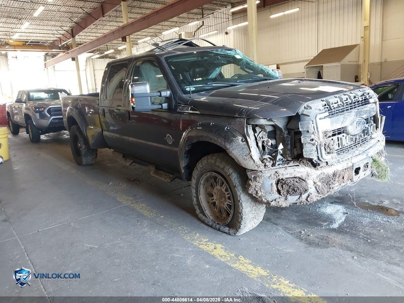 2015 FORD F-350 LARIAT – Lot 44806614 auction photo