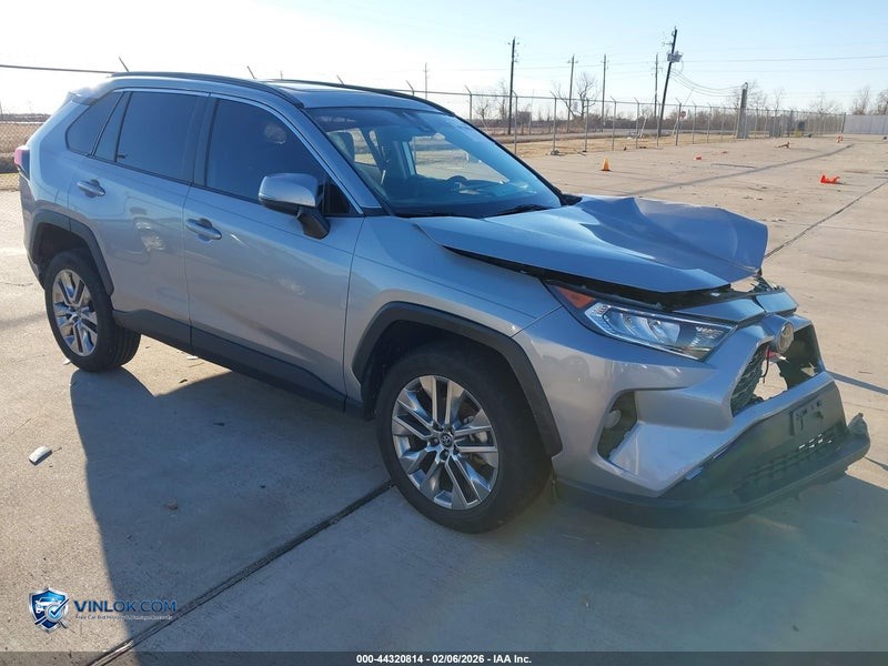 2020 TOYOTA RAV4 – Lot 44320814 auction photo