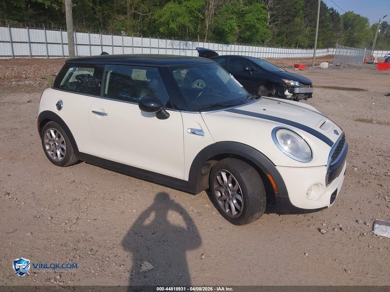 2014 MINI HARDTOP COOPER S – Lot 44818931 auction photo