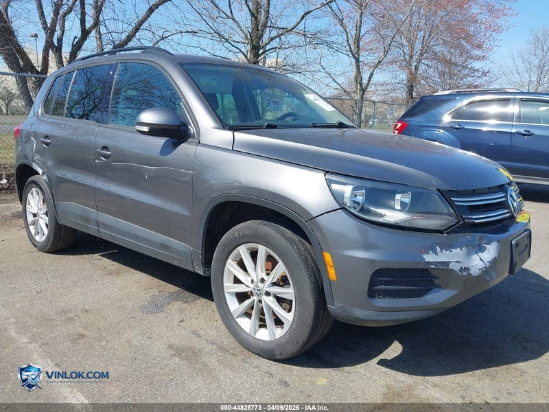 2015 VOLKSWAGEN TIGUAN SE – Lot 44828773 auction photo