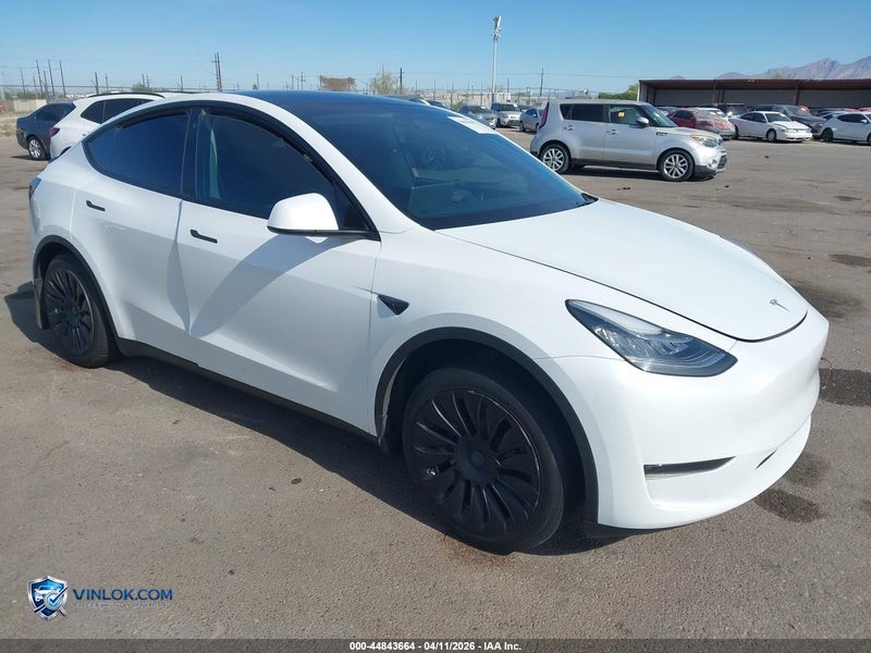 2023 TESLA MODEL Y AWD/LONG RANGE DUAL MOTOR ALL-WHEEL DRIVE – Lot 44843664 auction photo