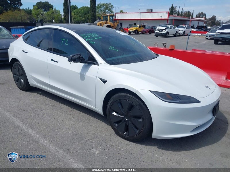 2026 TESLA MODEL 3 PREMIUM REAR-WHEEL DRIVE/STANDARD REAR-WHEEL DRIVE – Lot 44846733 auction photo