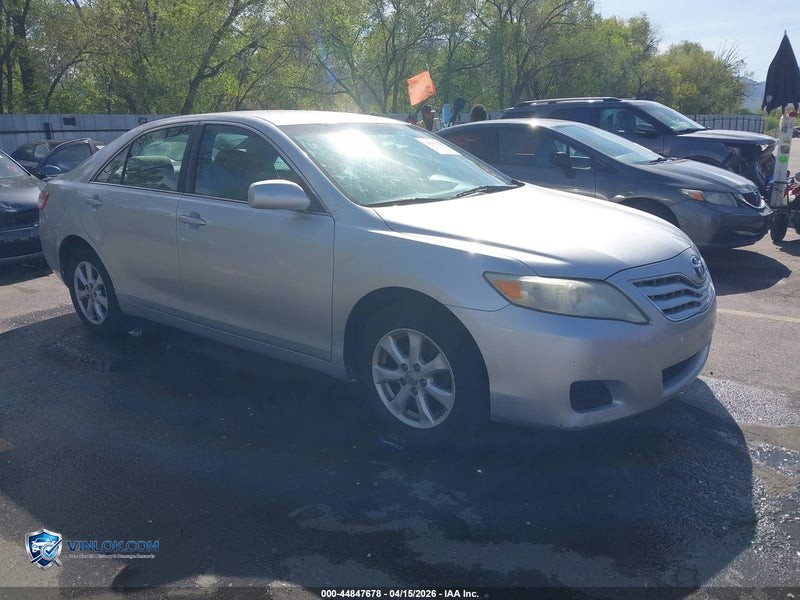 2011 TOYOTA CAMRY LE V6 – Lot 44847678 auction photo