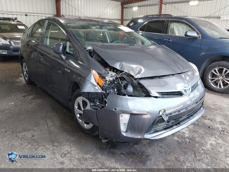 2013 TOYOTA PRIUS TWO – Lot 44851451 auction photo