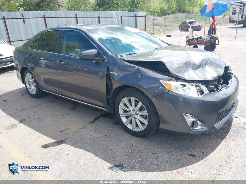 2014 TOYOTA CAMRY HYBRID XLE – Lot 44852245 auction photo